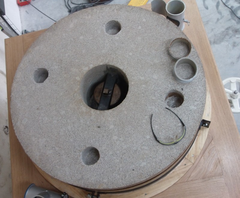 Meules de notre moulin, en pierre